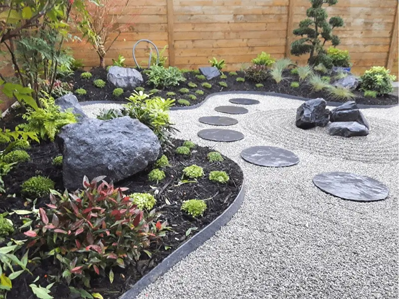 Entretien de jardin à Lille : un artisan paysagiste expérimenté prend soin de votre jardin